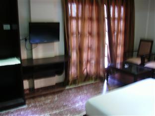 Suvarna Samphala Inn Bangalore Extérieur photo
